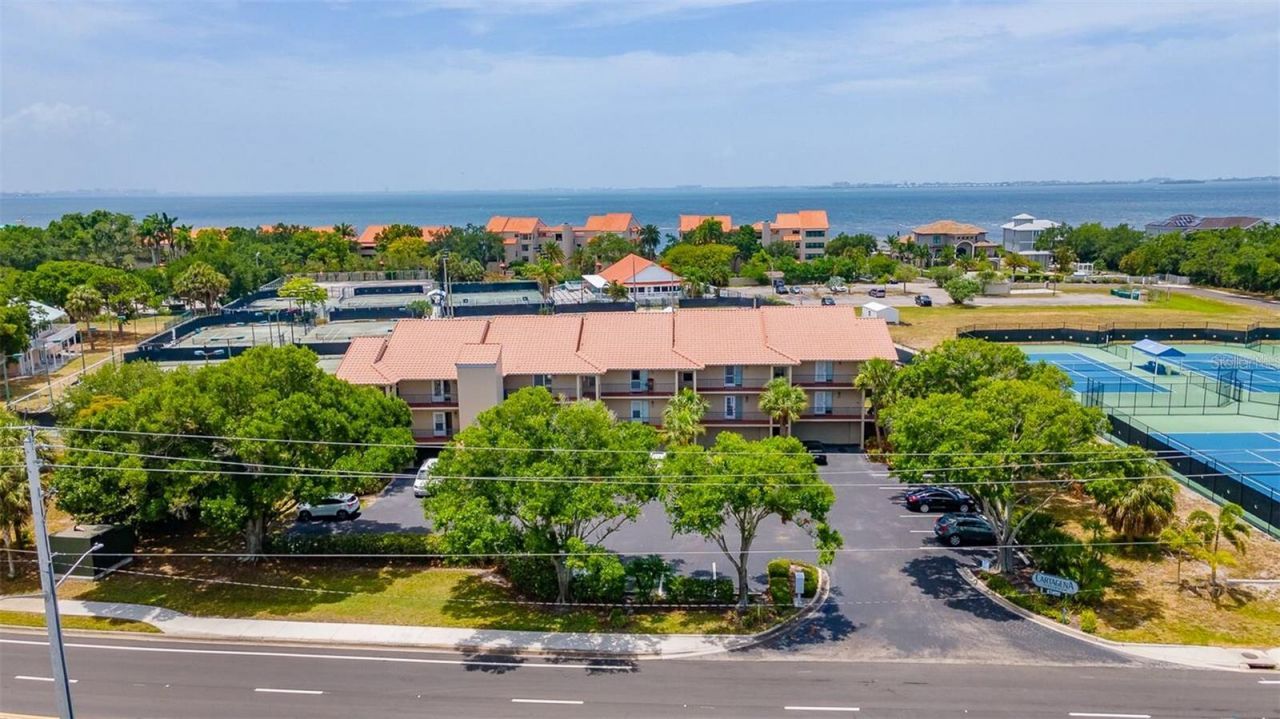 4510 El Conquistador Parkway, Unit 105, Bradenton, FL 34210 Photo