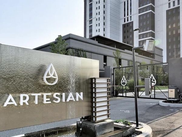 717 RIVERSIDE DR, Unit 906, Memphis, TN 38103