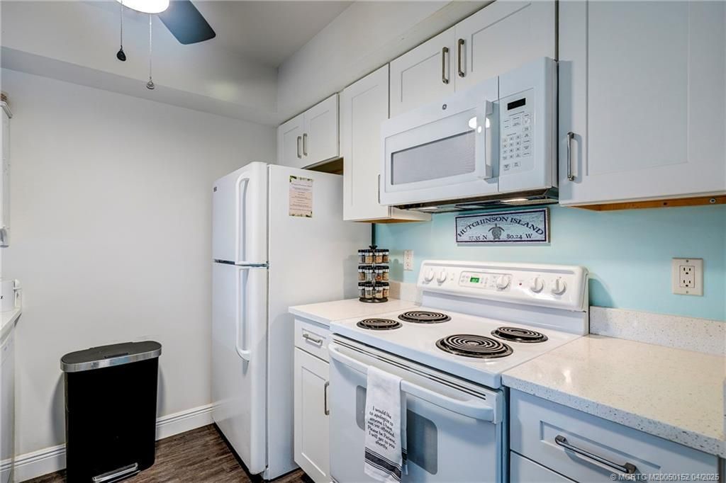 5563 NE Gulfstream Way, Stuart, FL 34996 Photo