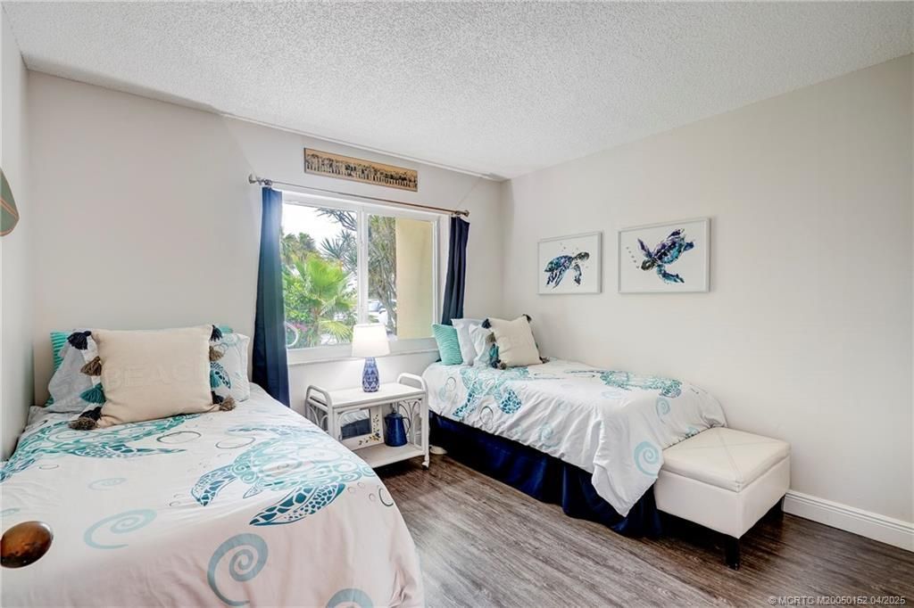 5563 NE Gulfstream Way, Stuart, FL 34996 Photo