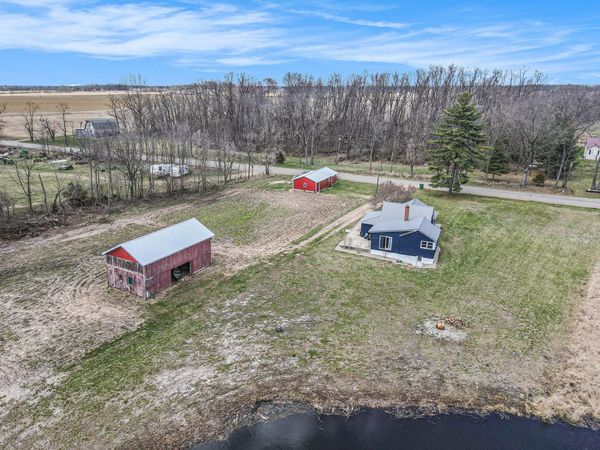 30725 Orla Engle Road, Colon, MI 49040