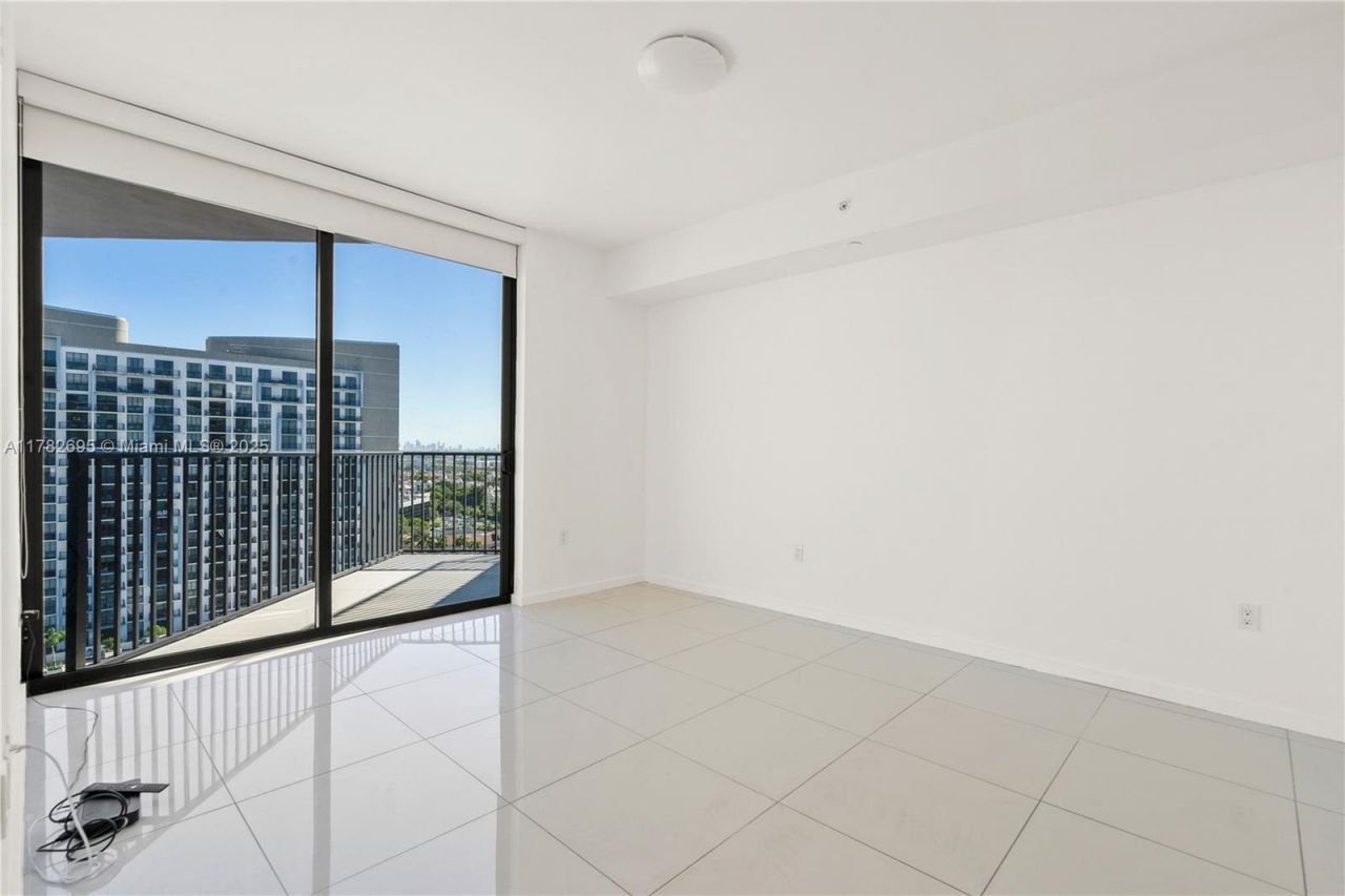 5300 NW 85th, Unit 1511, Doral, FL 33166 Photo