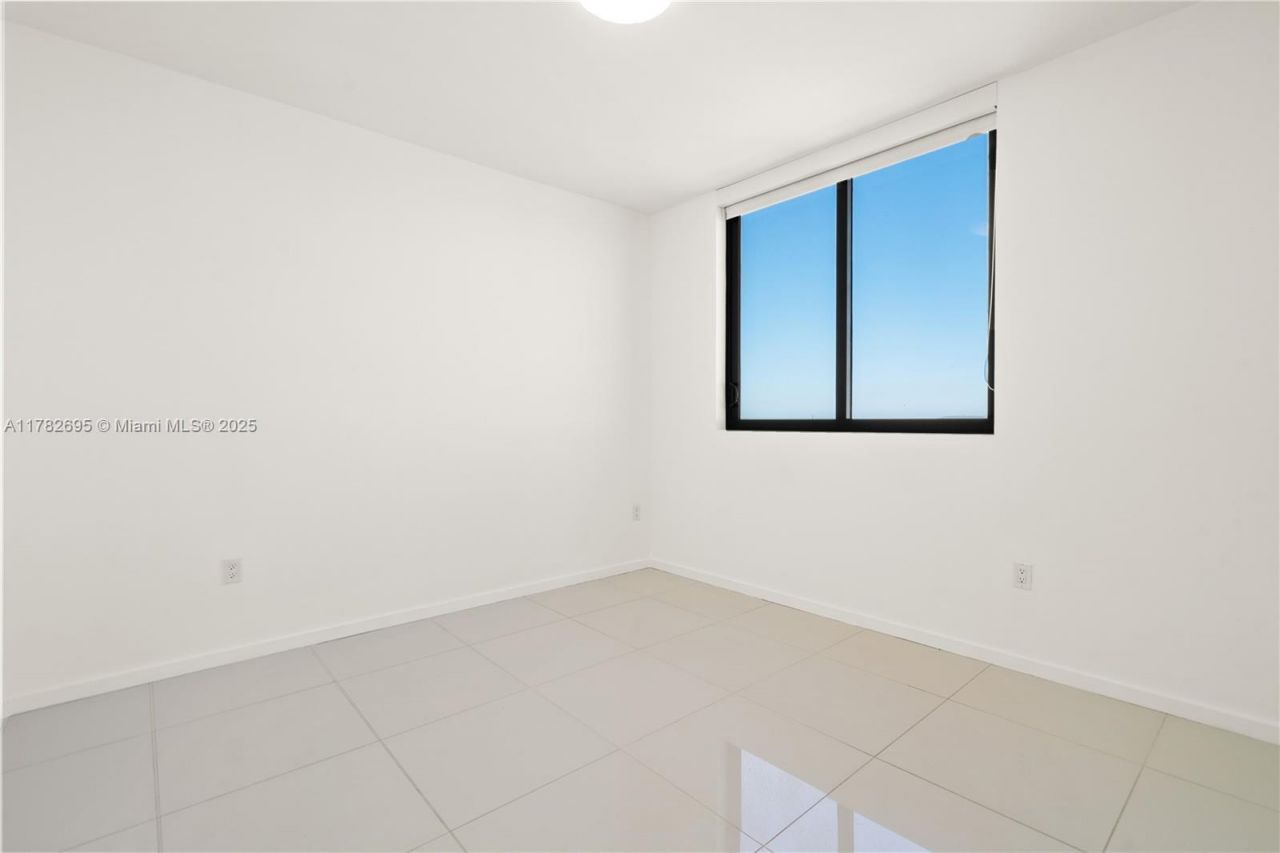5300 NW 85th, Unit 1511, Doral, FL 33166 Photo
