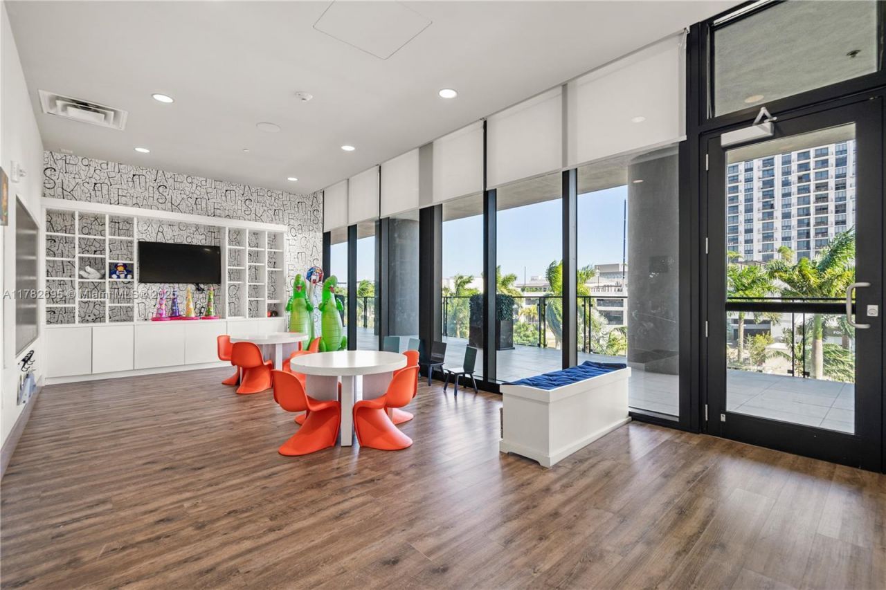 5300 NW 85th, Unit 1511, Doral, FL 33166 Photo