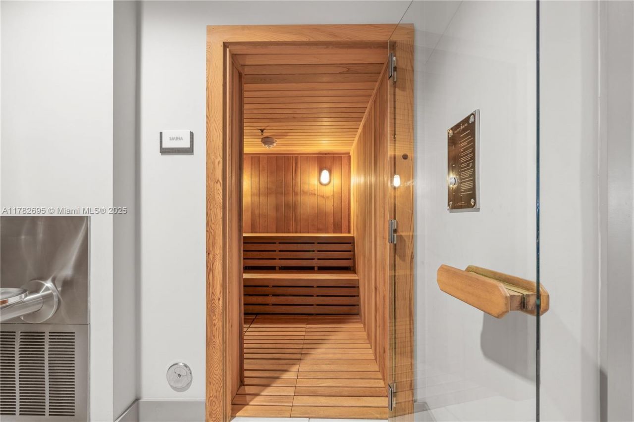 5300 NW 85th, Unit 1511, Doral, FL 33166 Photo