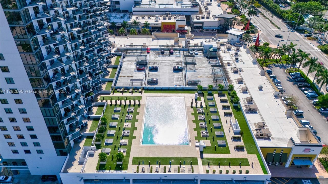 5300 NW 85th, Unit 1511, Doral, FL 33166 Photo