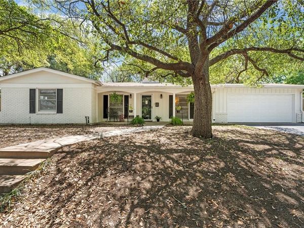 2212 Charboneau Street, Waco, TX 76710