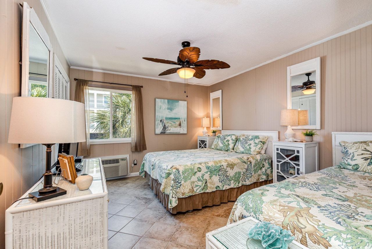 4201 N Ocean Blvd. Photo 5