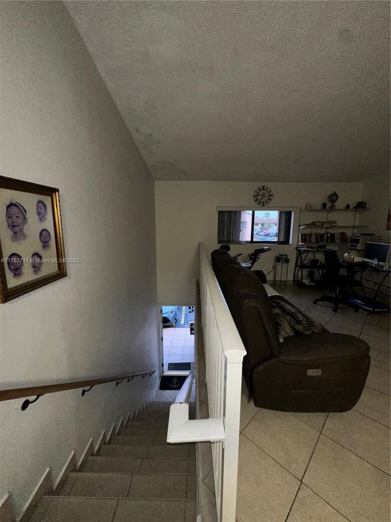 7795 W 29th Way, Unit 201, Hialeah, FL 33018 Photo