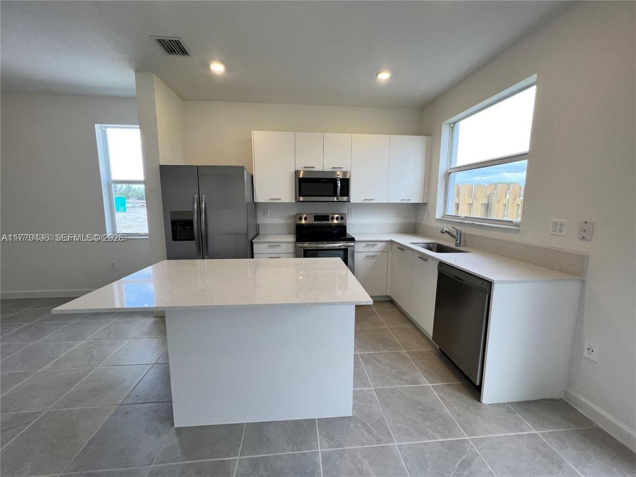 12285 NW 24th Pl, Miami, FL 33167 Photo