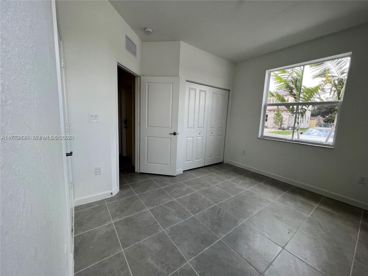 12285 NW 24th Pl, Miami, FL 33167 Photo