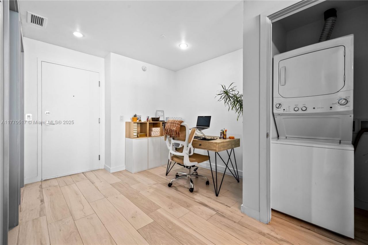 480 NE 31st St, Unit 4906, Miami, FL 33137 Photo