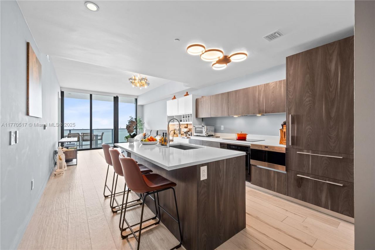 480 NE 31st St, Unit 4906, Miami, FL 33137 Photo