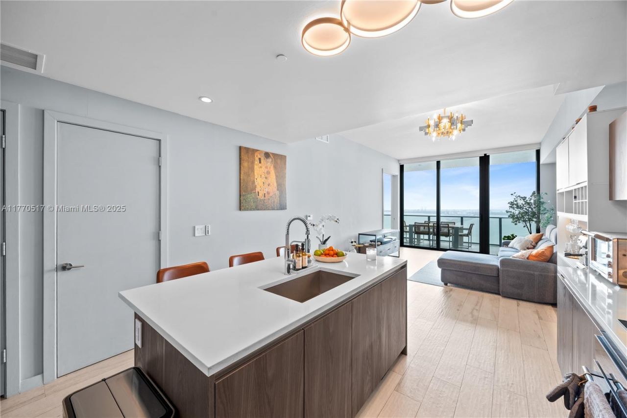 480 NE 31st St, Unit 4906, Miami, FL 33137 Photo