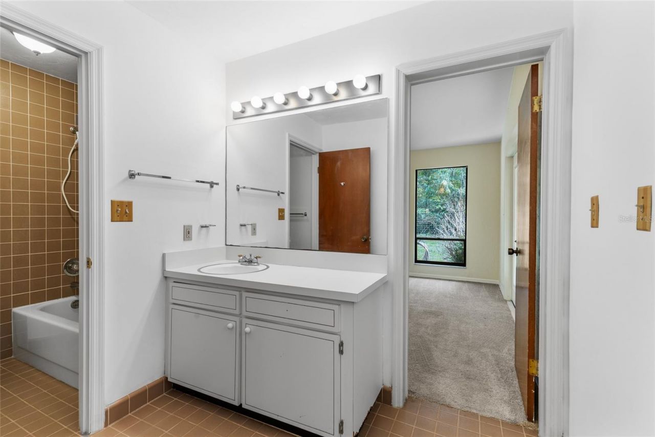 1324 SW 98th Street, Gainesville, FL 32607 Photo