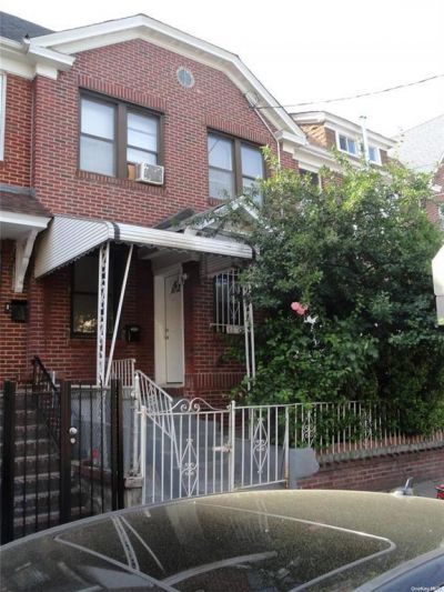 86-15 Britton Ave, Elmhurst, NY 11373 Main Photo