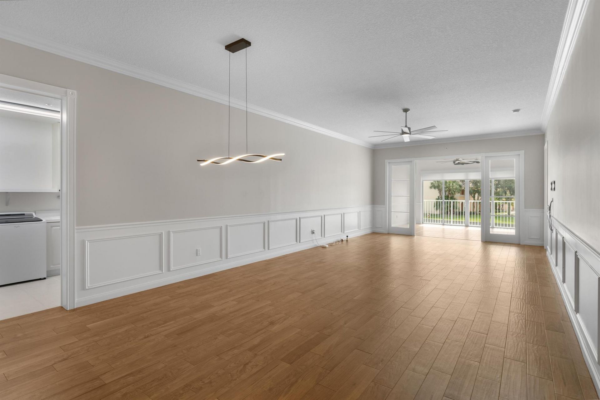 5 Harbour Isle Drive E, Unit 202, Fort Pierce, FL 34949 Photo