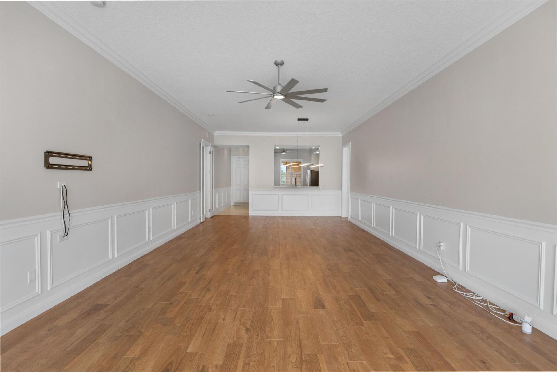 5 Harbour Isle Drive E, Unit 202, Fort Pierce, FL 34949 Photo