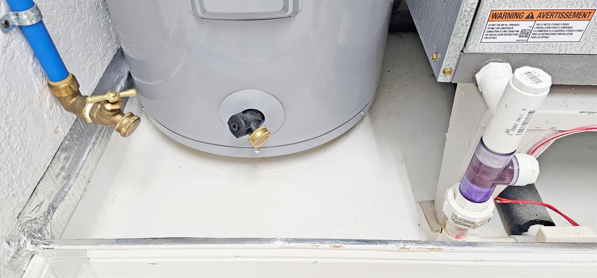 5 Harbour Isle Drive E, Unit 202, Fort Pierce, FL 34949 Photo