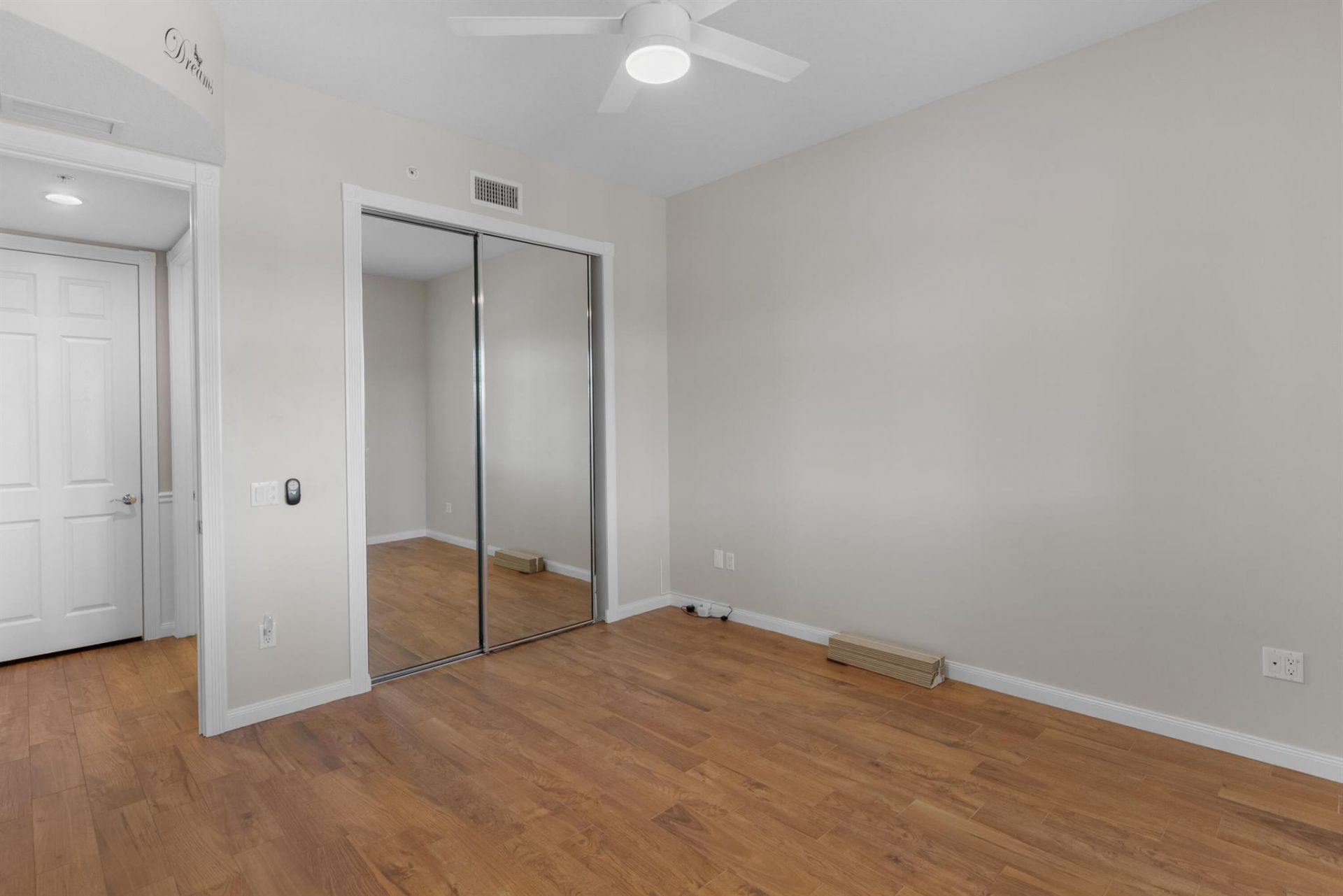 5 Harbour Isle Drive E, Unit 202, Fort Pierce, FL 34949 Photo