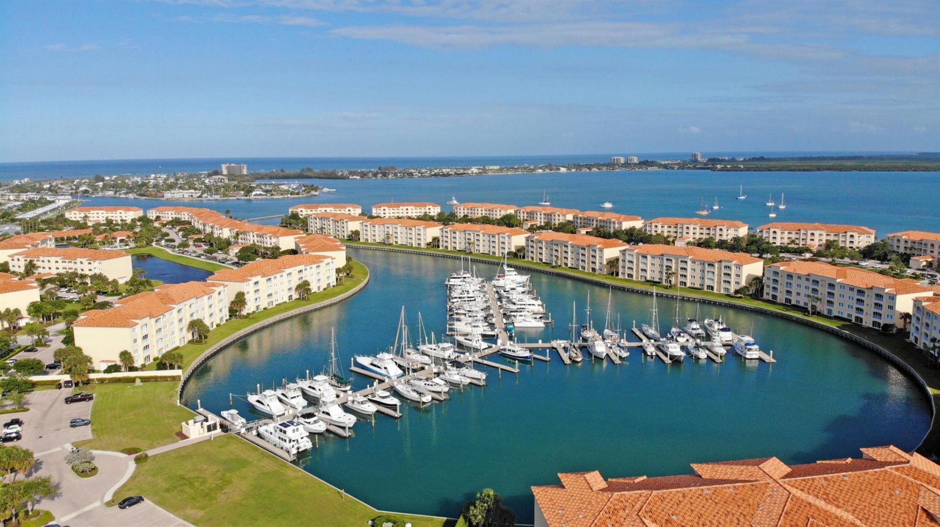 5 Harbour Isle Drive E, Unit 202, Fort Pierce, FL 34949 Photo