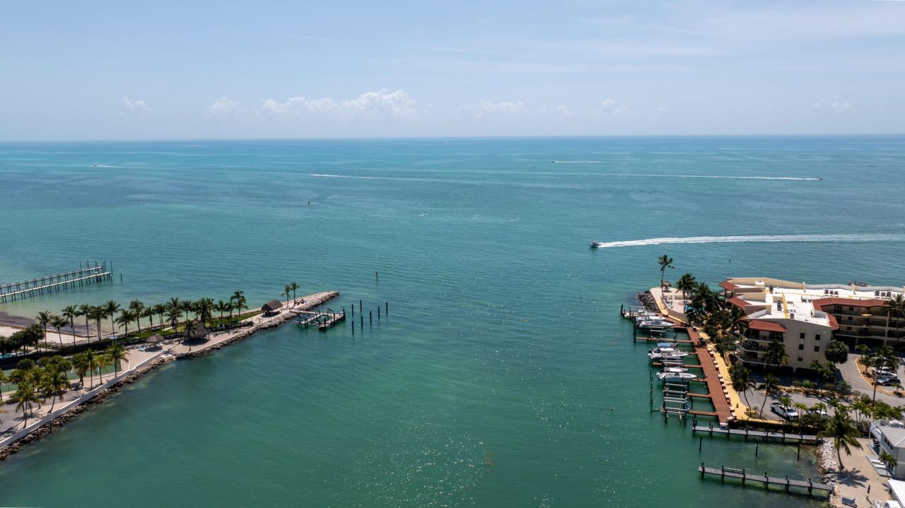 2405 Coco Plum Drive, Marathon, FL 33050 Photo