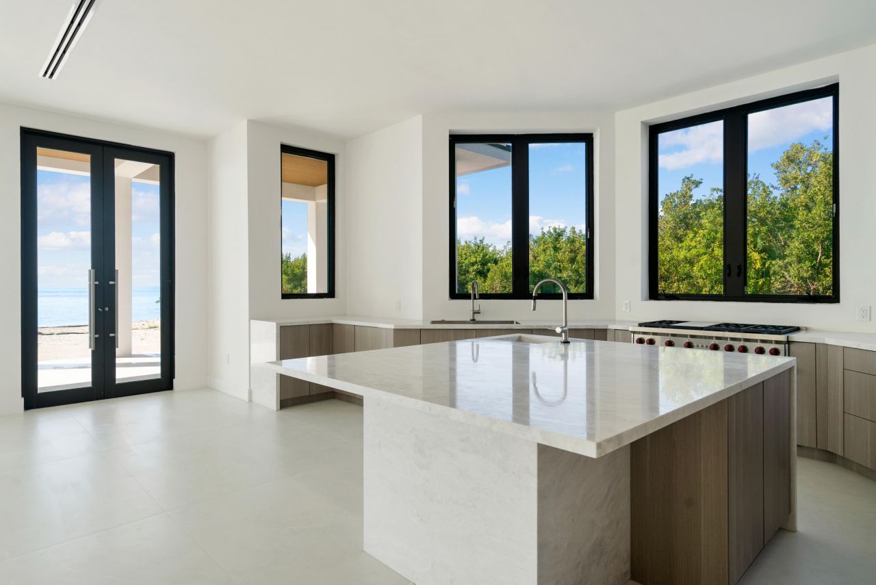 2405 Coco Plum Drive, Marathon, FL 33050 Photo