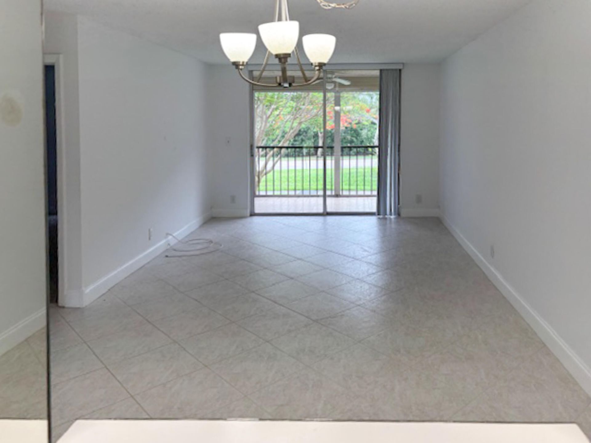 6935 Huntington Lane, Unit 205, Delray Beach, FL 33446 Photo
