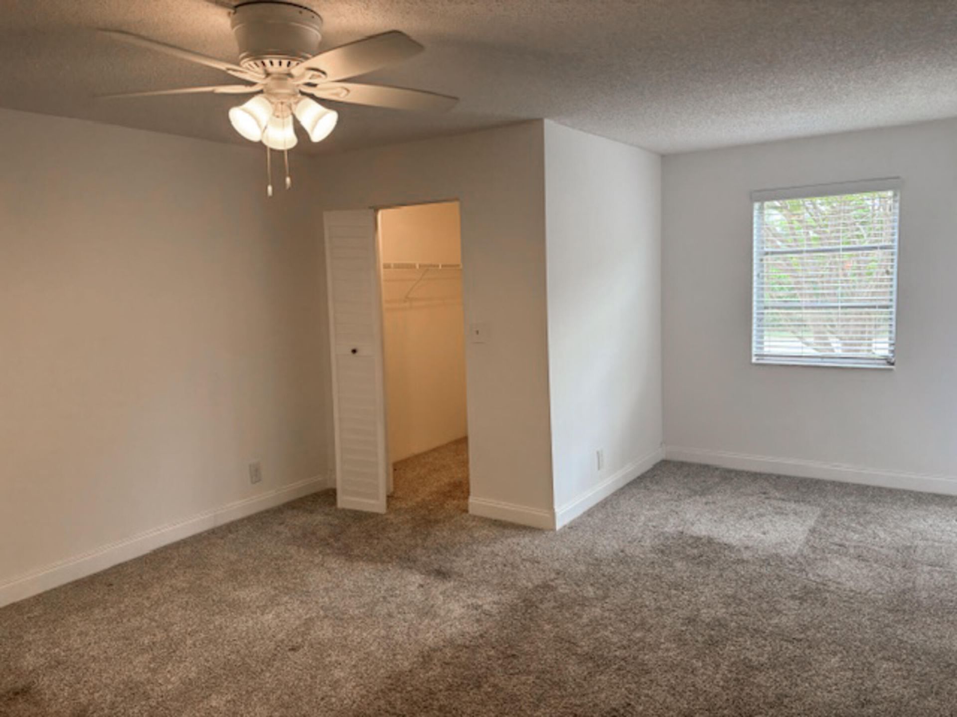 6935 Huntington Lane, Unit 205, Delray Beach, FL 33446 Photo