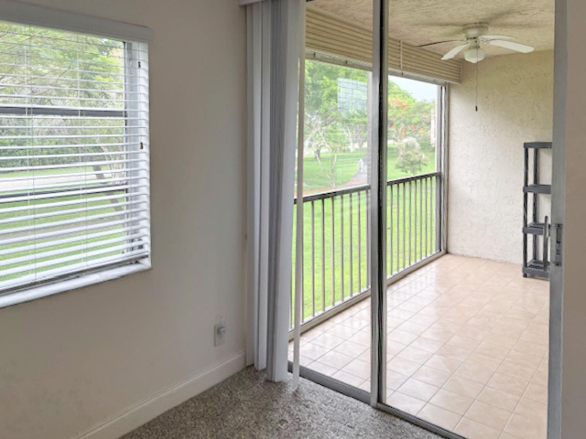 6935 Huntington Lane, Unit 205, Delray Beach, FL 33446 Photo