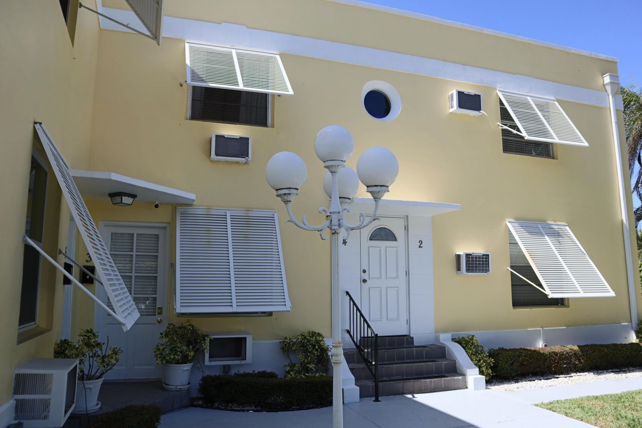 172 N County Road, Unit 5, Palm Beach, FL 33480 Photo