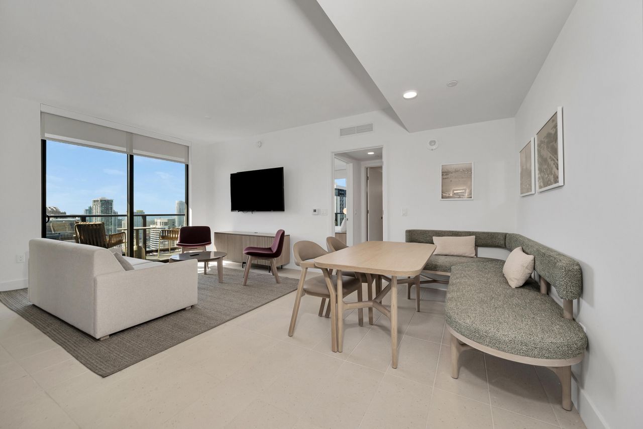 601 NE 1st Avenue, Unit 3905, Miami, FL 33132 Photo