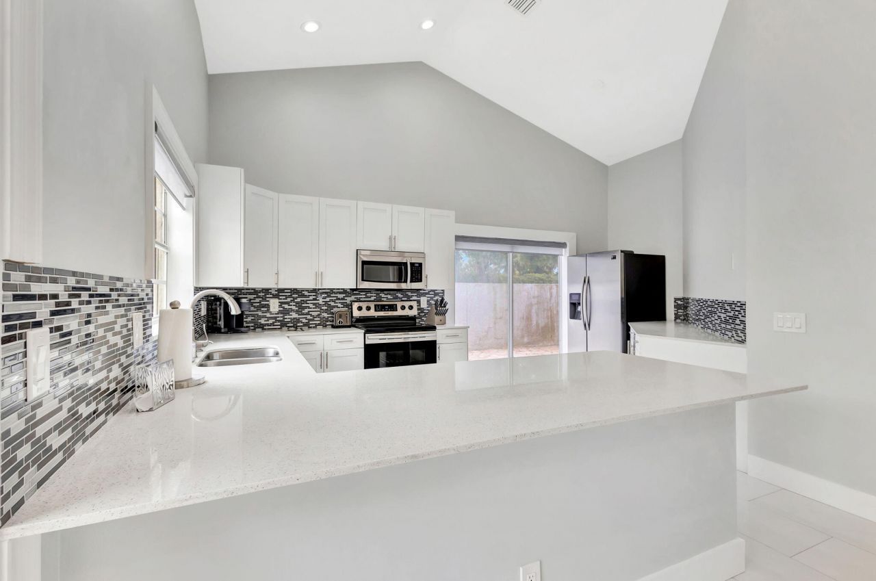 7 Wyndham Lane, Palm Beach Gardens, FL 33418 Photo