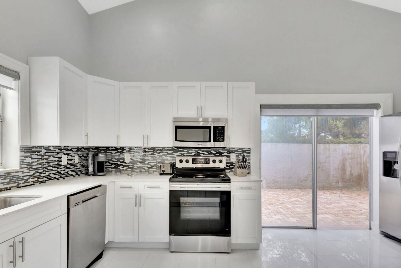 7 Wyndham Lane, Palm Beach Gardens, FL 33418 Photo