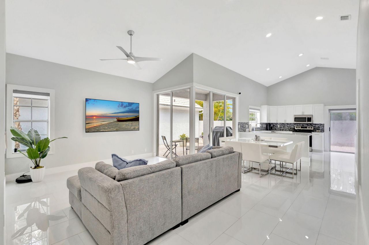 7 Wyndham Lane, Palm Beach Gardens, FL 33418 Photo