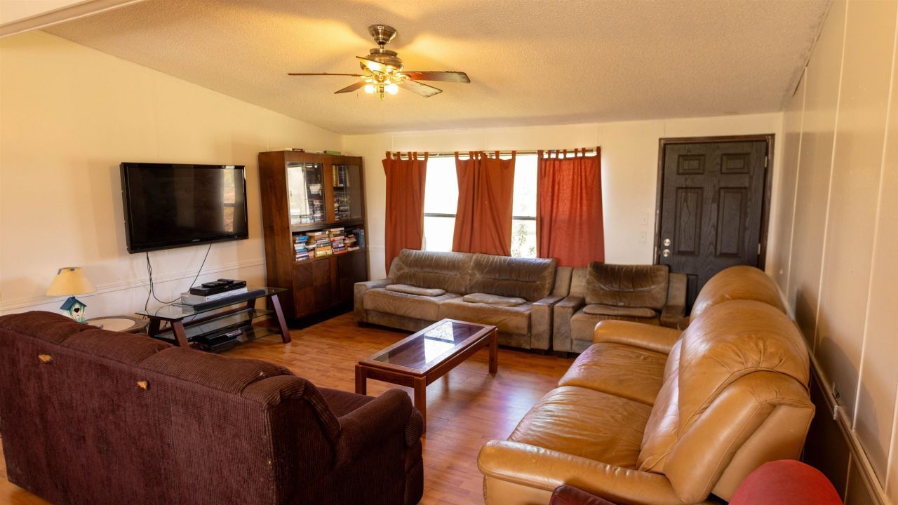 438 NE English Ivy Trail, Pinetta, FL 00000 Photo