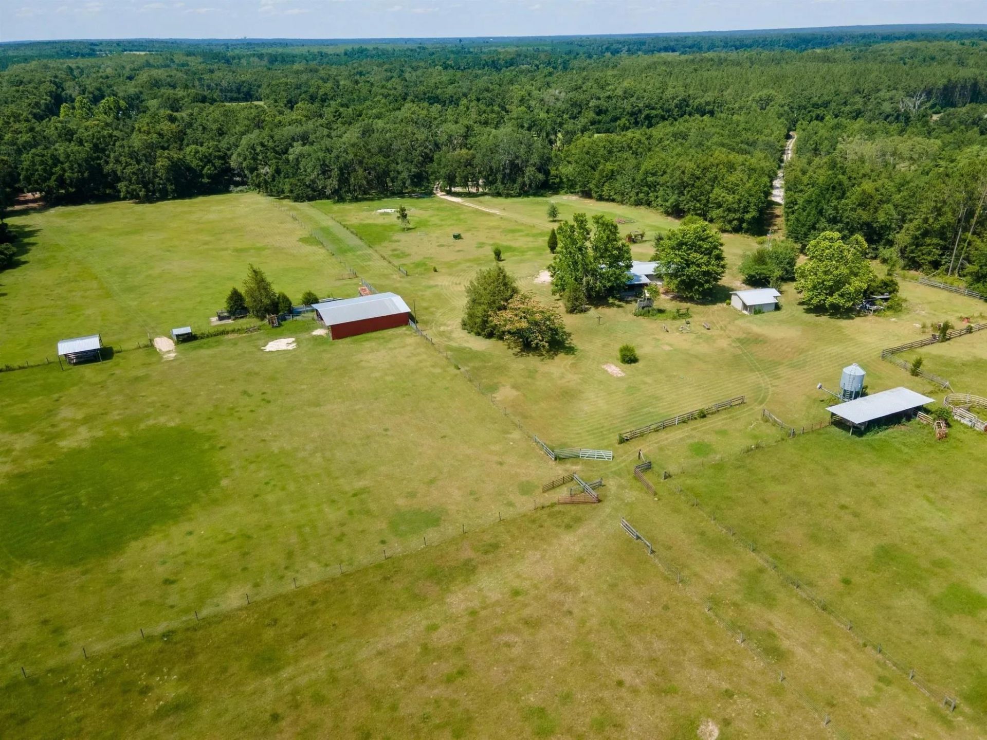 438 NE English Ivy Trail, Pinetta, FL 00000 Photo