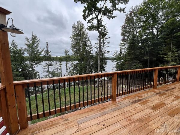 161 Porter Lake Road, Hematite Twp, MI 49903