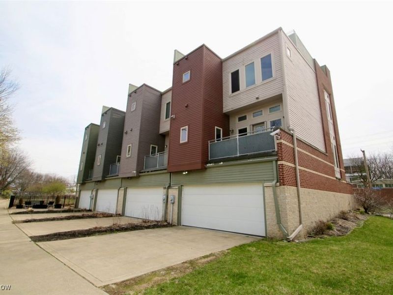 10201 Superior Avenue, Cleveland, OH 44106 Photo 33