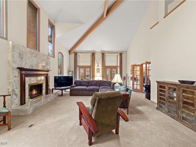 25450 Fairmount Boulevard, Unit 1, Beachwood, OH 44122 Photo 5