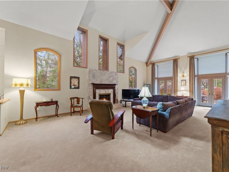 25450 Fairmount Boulevard, Unit 1, Beachwood, OH 44122 Photo 7