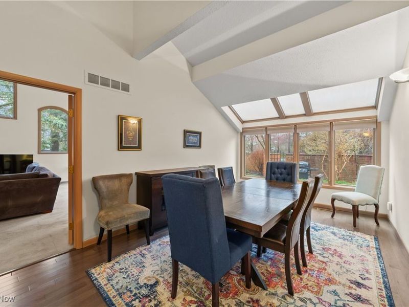 25450 Fairmount Boulevard, Unit 1, Beachwood, OH 44122 Photo 9