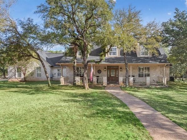 190 Winding Trail, Crawford, TX 76638