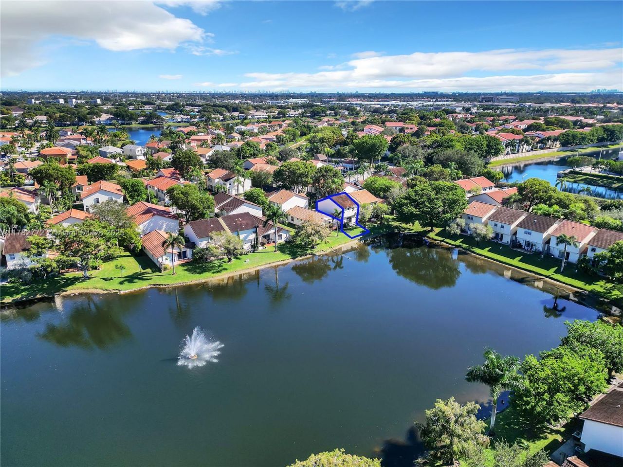 412 NW 108th Ter, Pembroke Pines, FL 33026 Photo