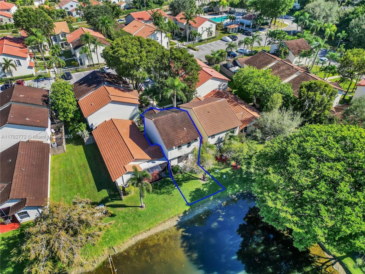 412 NW 108th Ter, Pembroke Pines, FL 33026 Photo