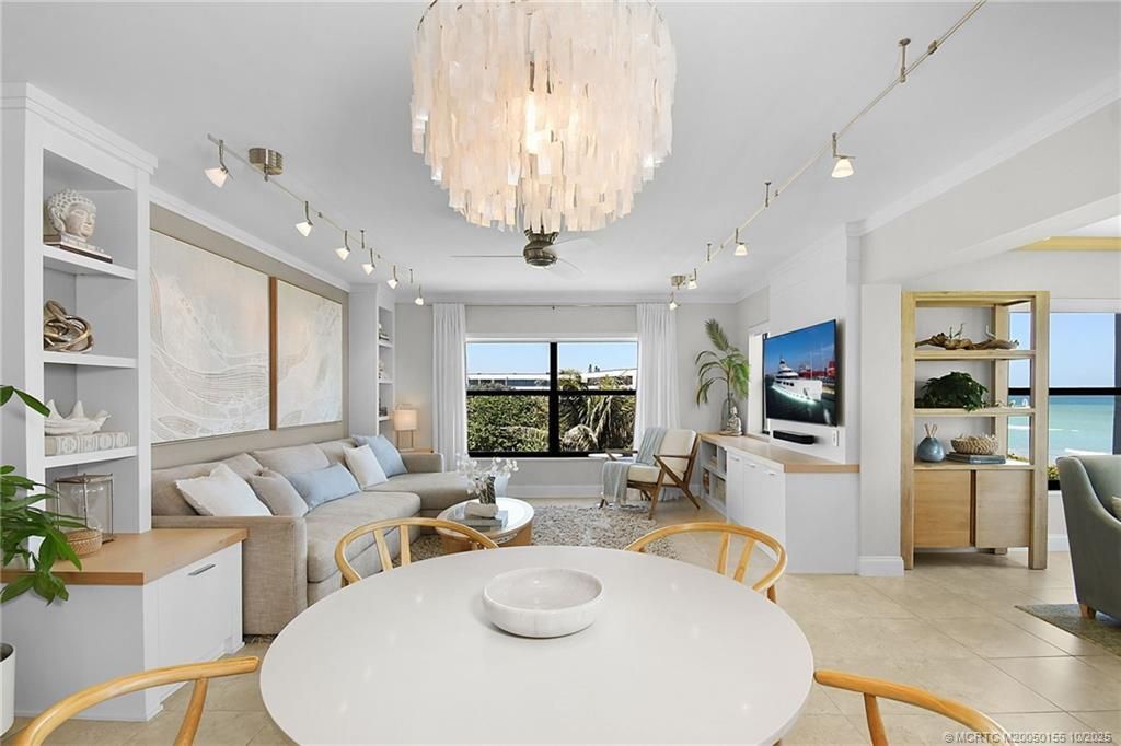 1289 NE Ocean Boulevard, Unit 11, Stuart, FL 34996 Photo