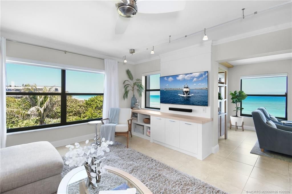 1289 NE Ocean Boulevard, Unit 11, Stuart, FL 34996 Photo