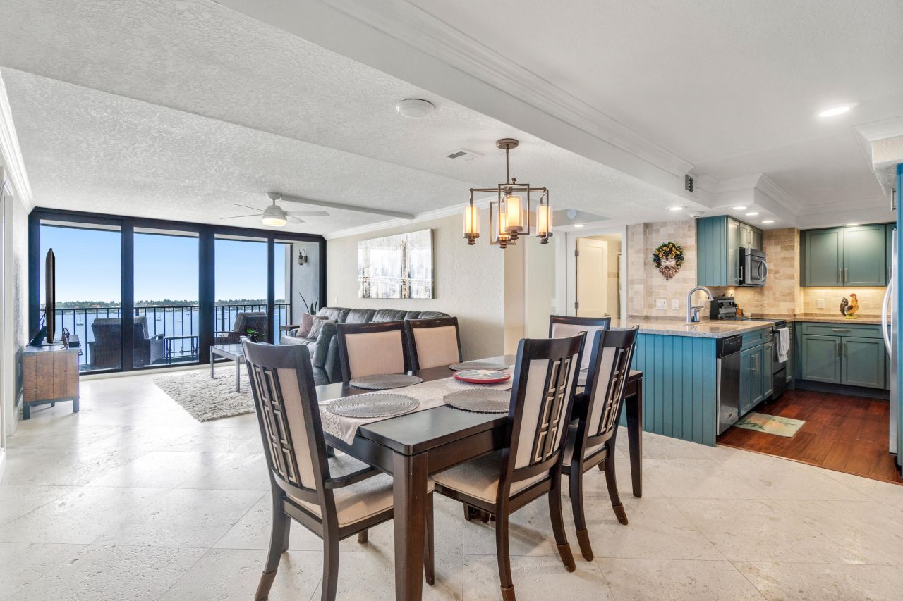 5600 N Flagler Drive, Unit 1209, West Palm Beach, FL 33407 Photo