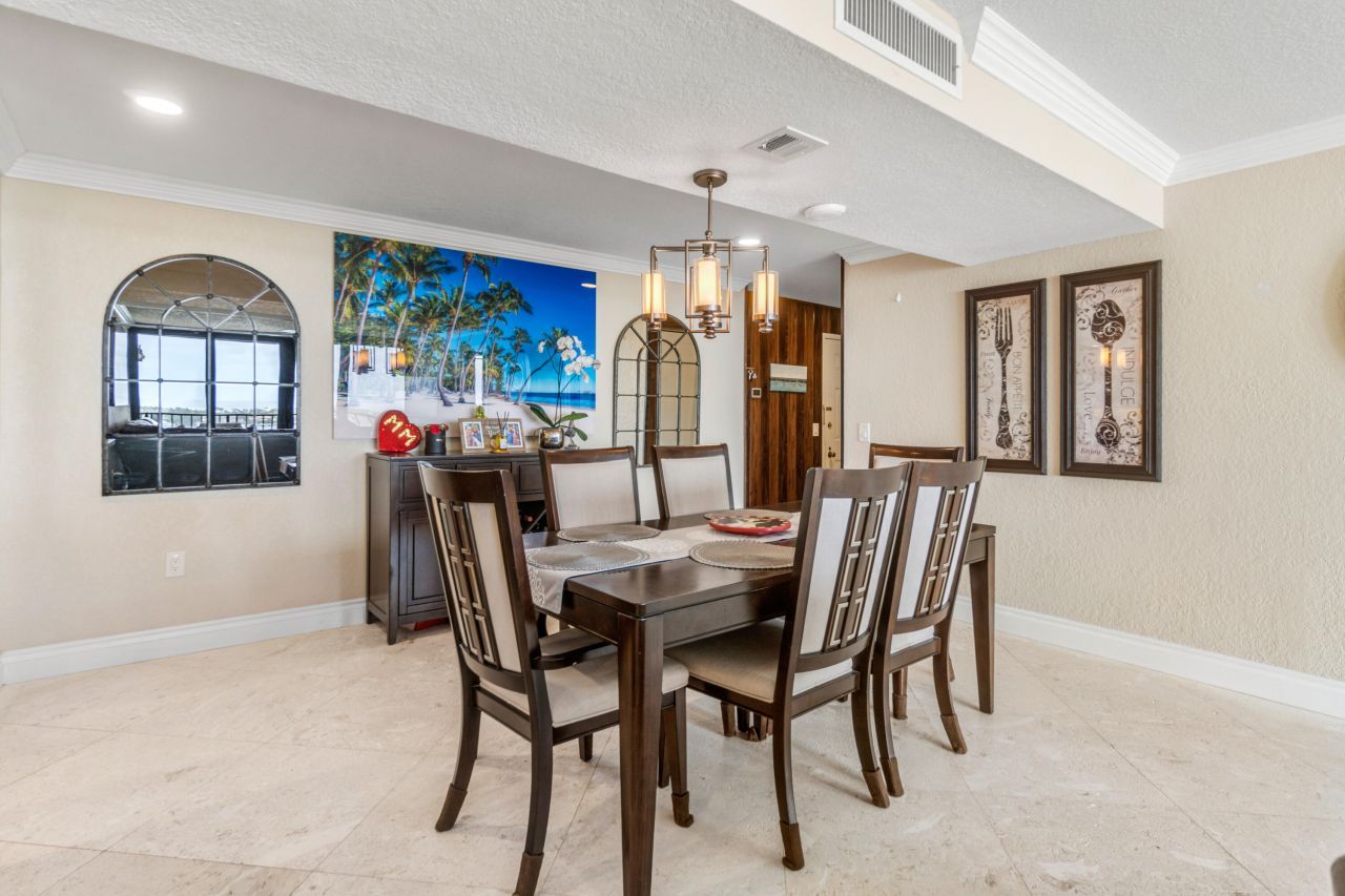 5600 N Flagler Drive, Unit 1209, West Palm Beach, FL 33407 Photo