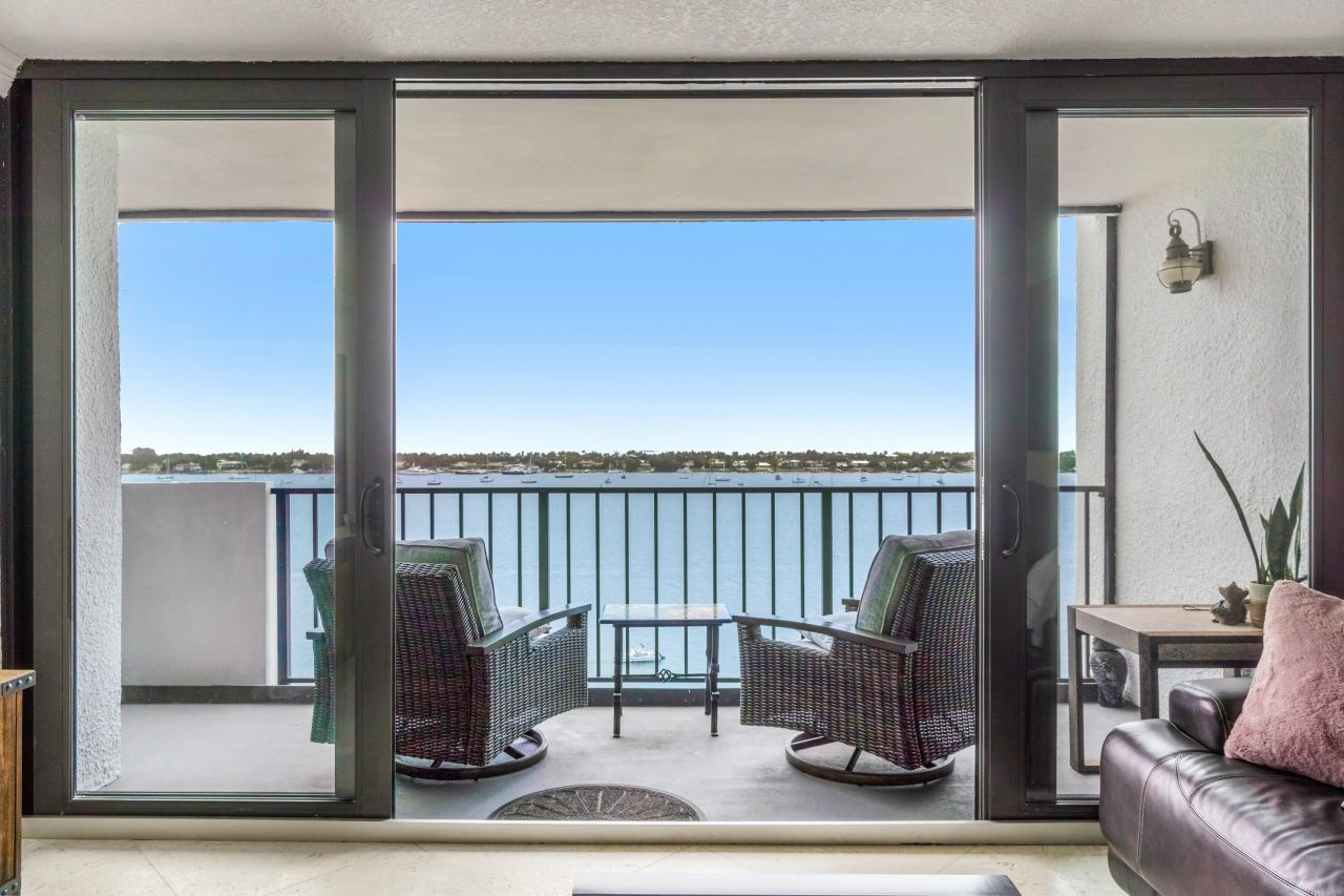 5600 N Flagler Drive, Unit 1209, West Palm Beach, FL 33407 Photo
